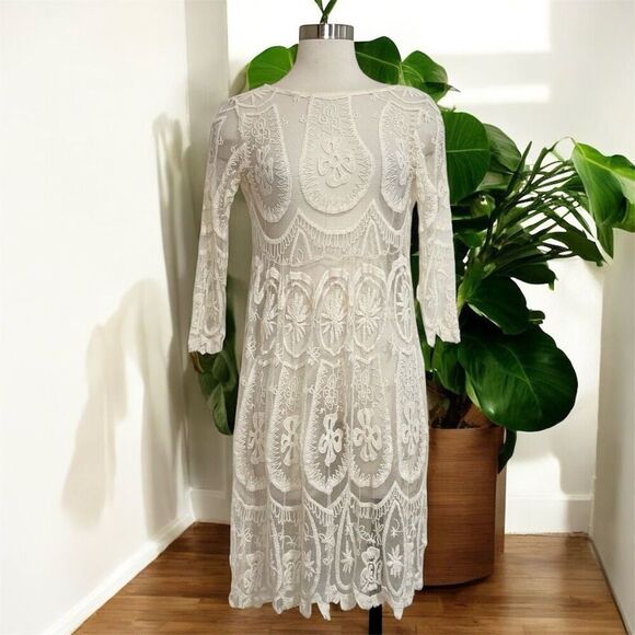 Jen’s Pirate Booty Free People Lace Cream Off White Mini Dress Small - Picture 1 of 7